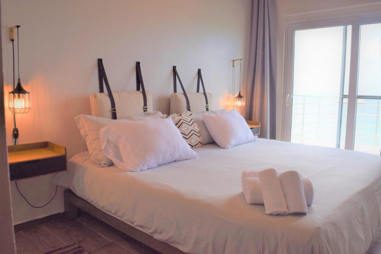 Tradewinds Apartments Simpson Bay Ngoại thất bức ảnh
