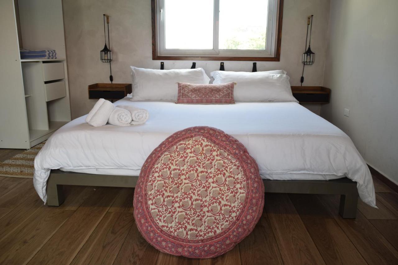 Tradewinds Apartments Simpson Bay Ngoại thất bức ảnh