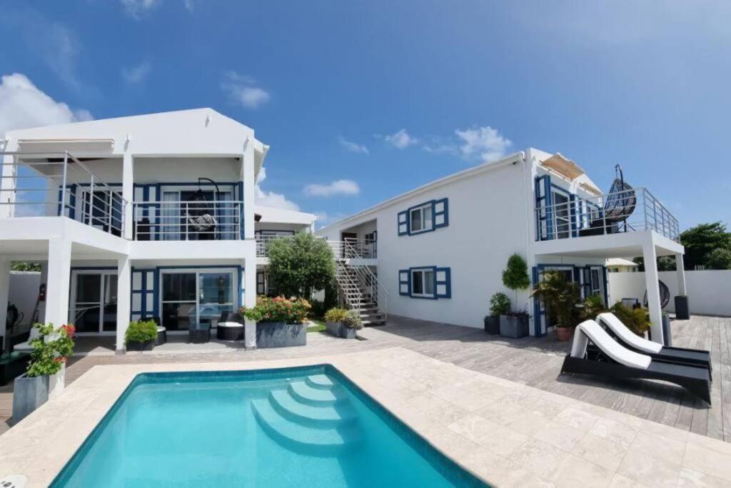 Tradewinds Apartments Simpson Bay Ngoại thất bức ảnh