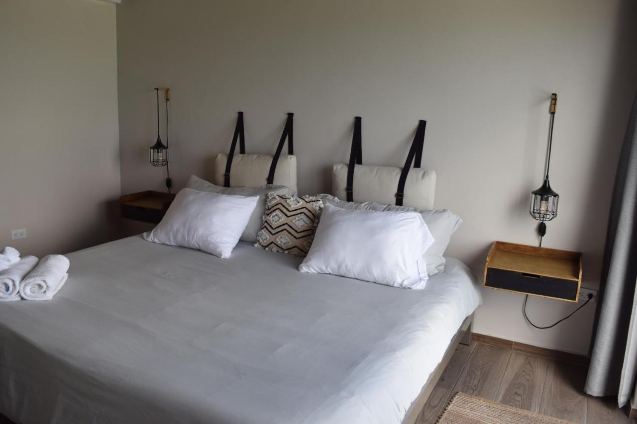 Tradewinds Apartments Simpson Bay Ngoại thất bức ảnh