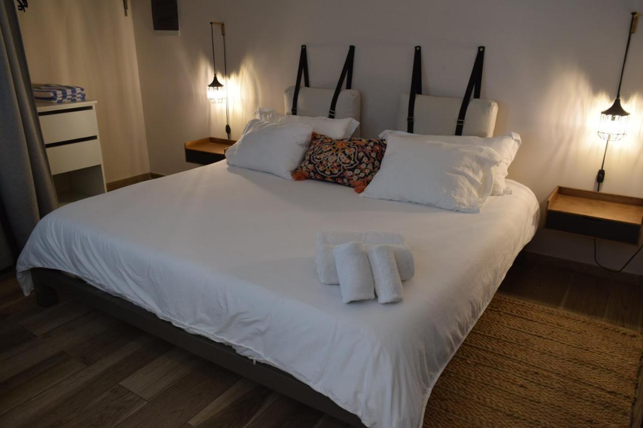 Tradewinds Apartments Simpson Bay Ngoại thất bức ảnh